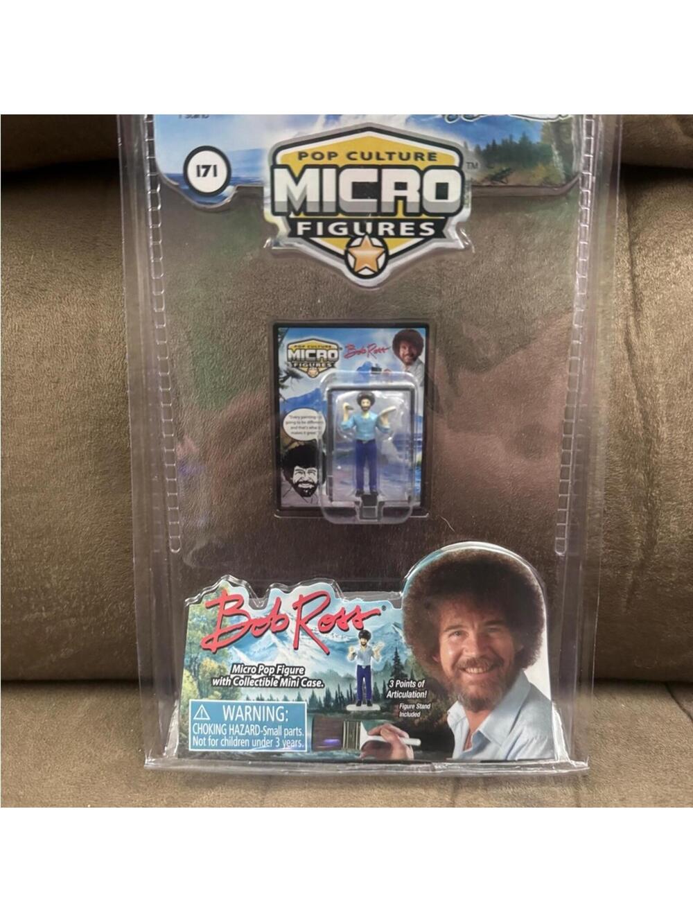 Micro Pop Figure with Collectible Mini Case - Blue